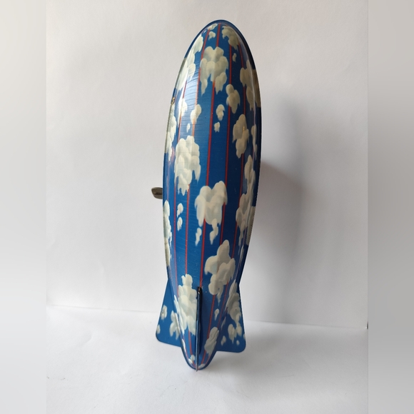 Vintage Schylling Stealth Zeppelin Tin Wind Up Toy - Picture 7 of 11